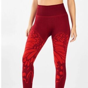 Fabletics Burgundy Butterfly Patterned Leggings. Seamless High Wasted.